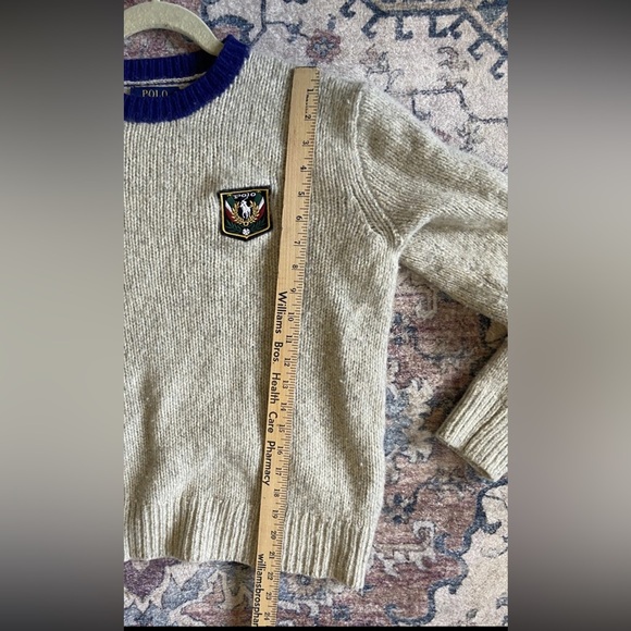 Polo Sweater - Picture 4 of 9